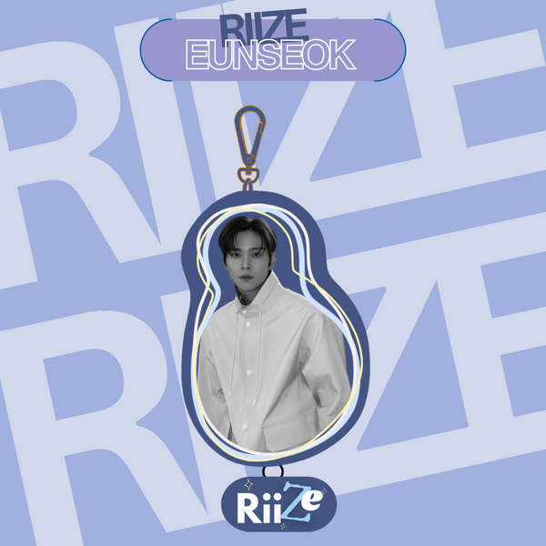 RIIZE NAVY KEYCHAIN