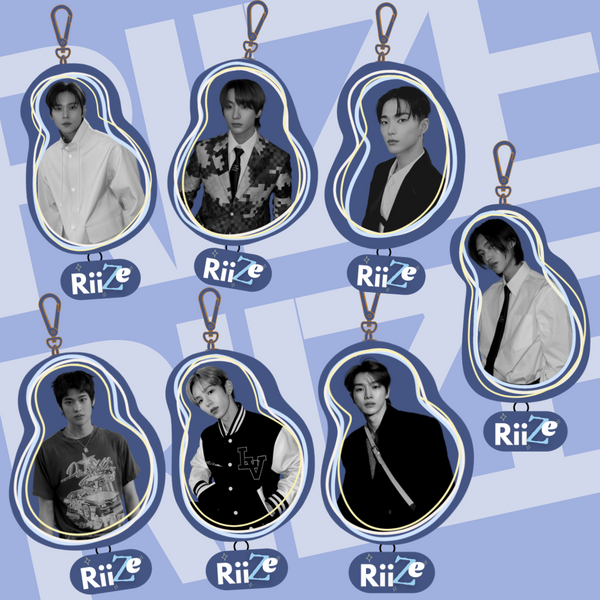RIIZE NAVY KEYCHAIN