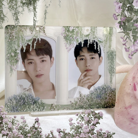 Secret Garden Couple Acrylic Photocard Standee-Holder