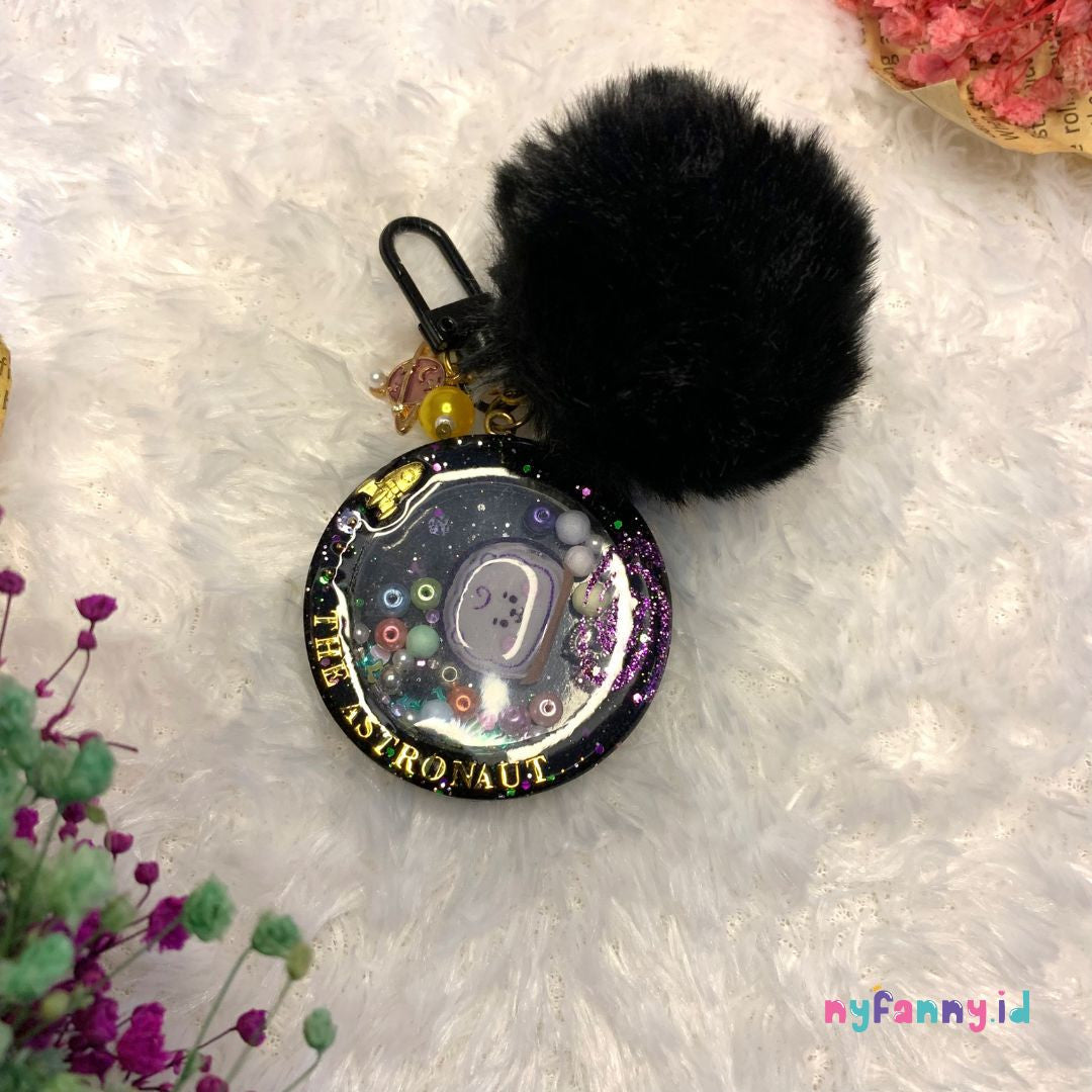 BTS Resin Keychain - The Astronaut